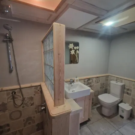 Rena * Ágios Pétros