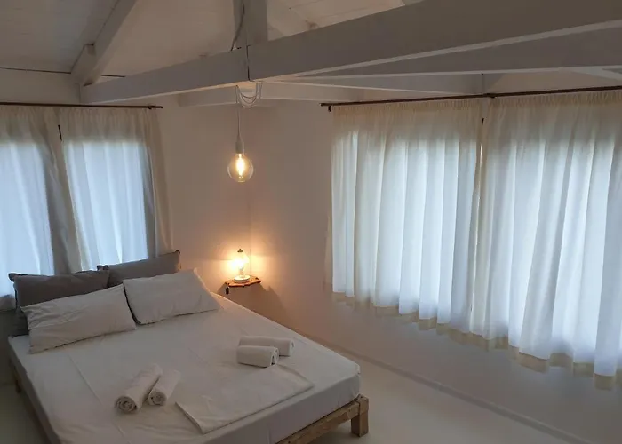 Rena * Ágios Pétros