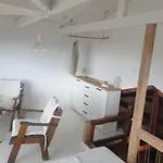 Rena Willa